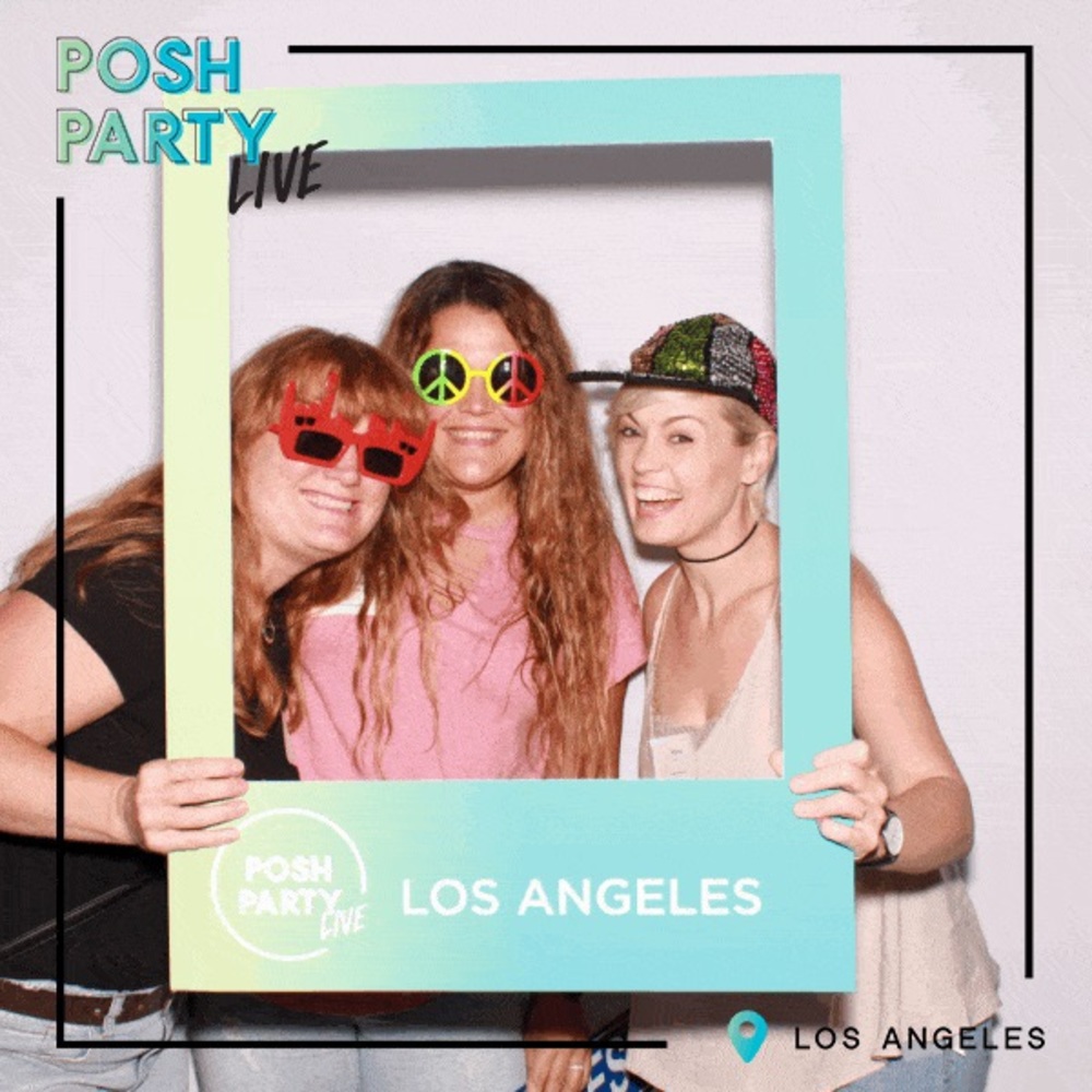 Live Poshmark Event in Los Angeles! - Picture 5 of 6